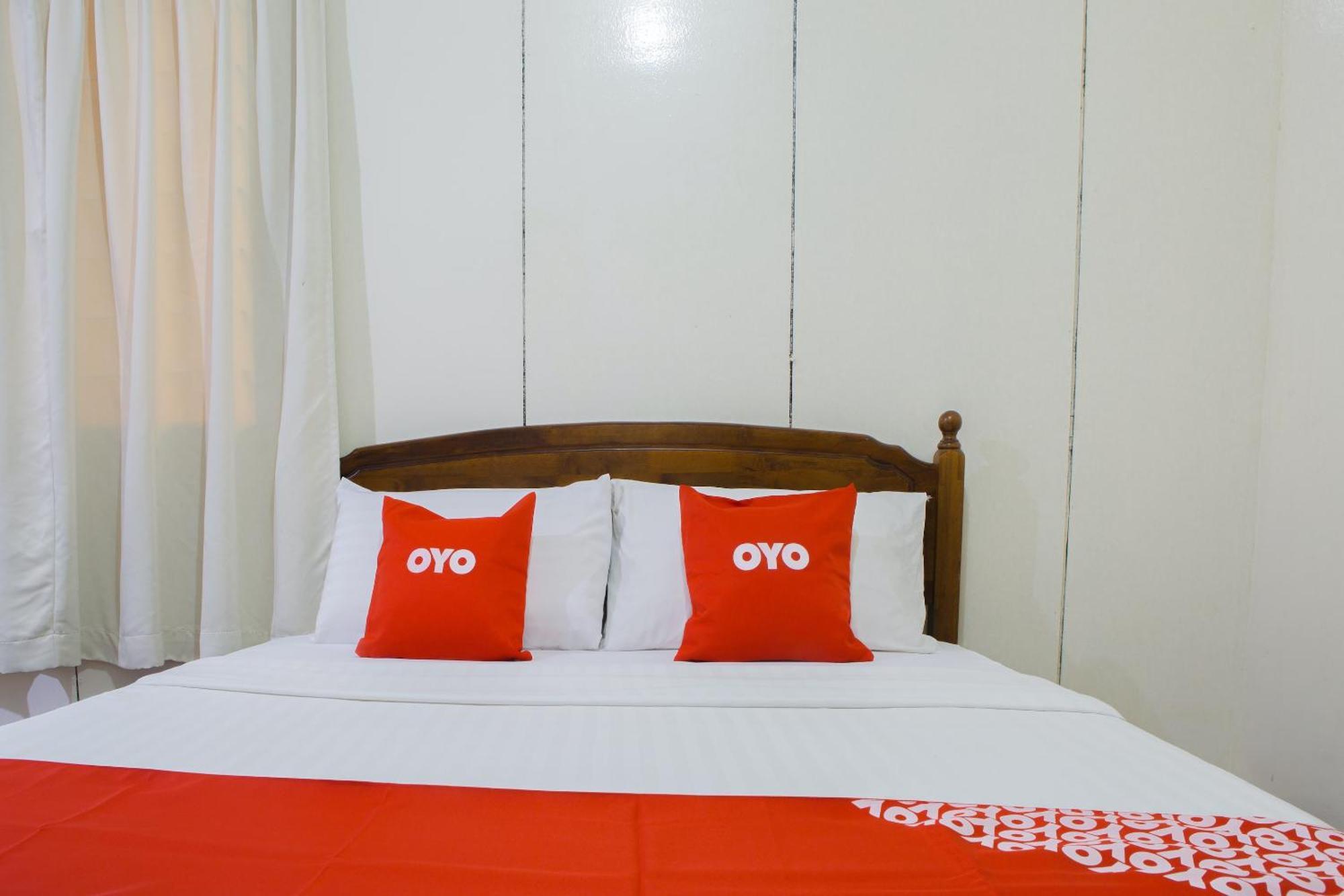 Oyo 90037 The 7 Lodge Tambunan Exterior foto